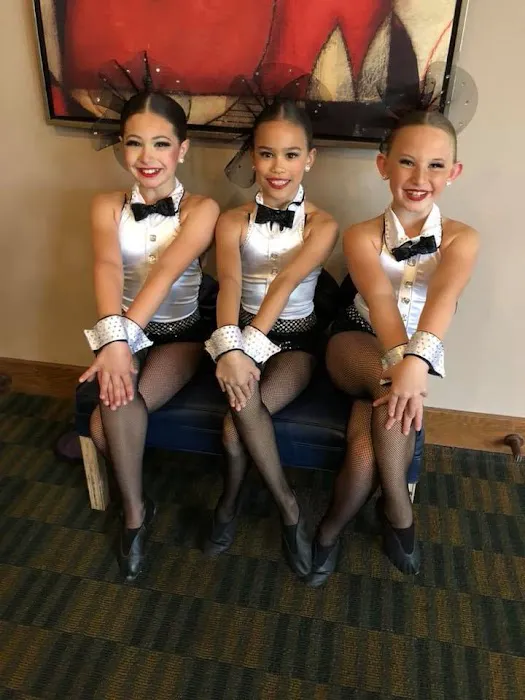 Center Stage Dance Studio & Tumbling Picture 4