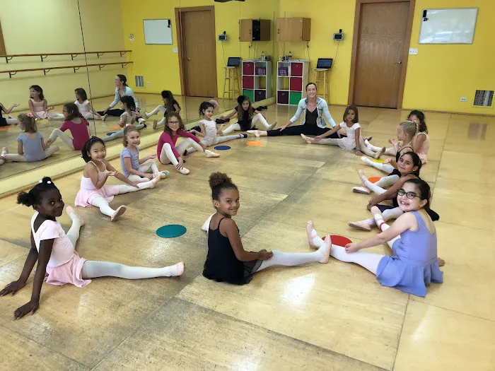 Kaleidoscope Dance Picture 5