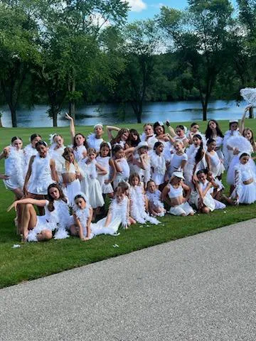 Rise Up Academy - Dance Center Picture 10