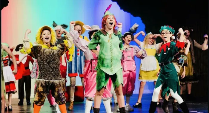 Bright Lights Theatre Picture 2