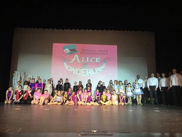 Star's Twirl and Tumble Picture 1