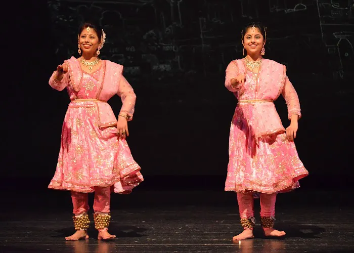 Indian Dance School Picture 3