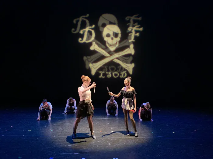 Lisa's School of Dance Picture 9
