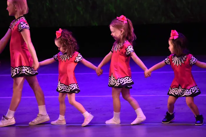 Dillon Gavin School of Irish Dance Picture 7