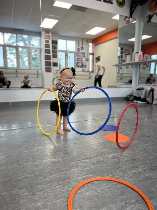 LOVV The Dance Studio Picture 5