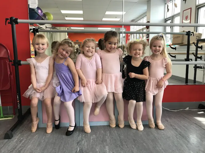 LOVV The Dance Studio Picture 8