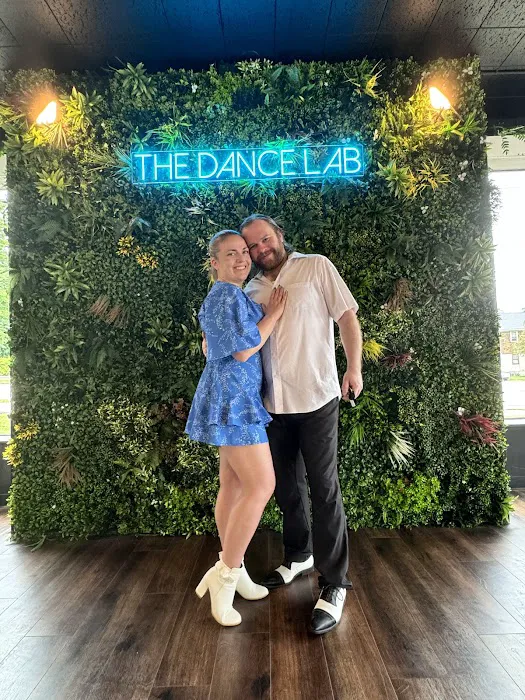 THE DANCE LAB Picture 5