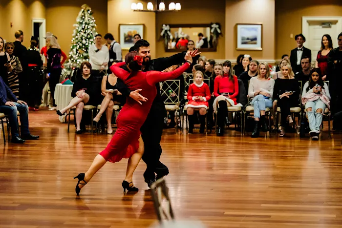 I Dream Dance Picture 3