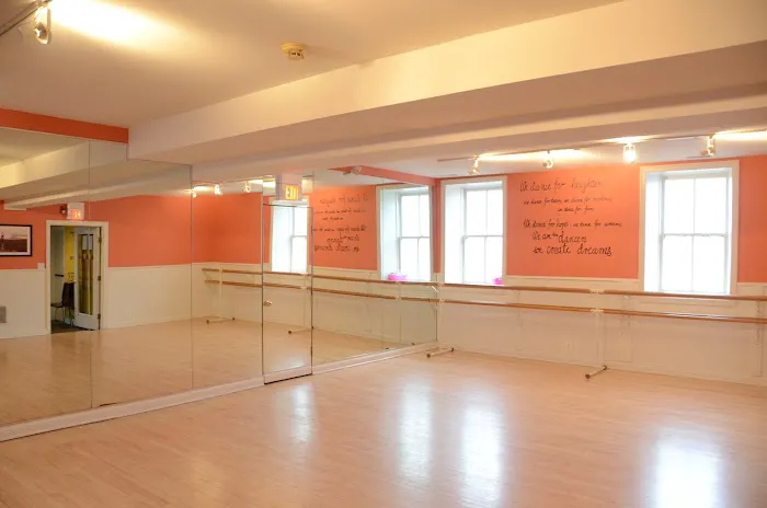 3rd Street Dance & Theatre Academy Picture 2