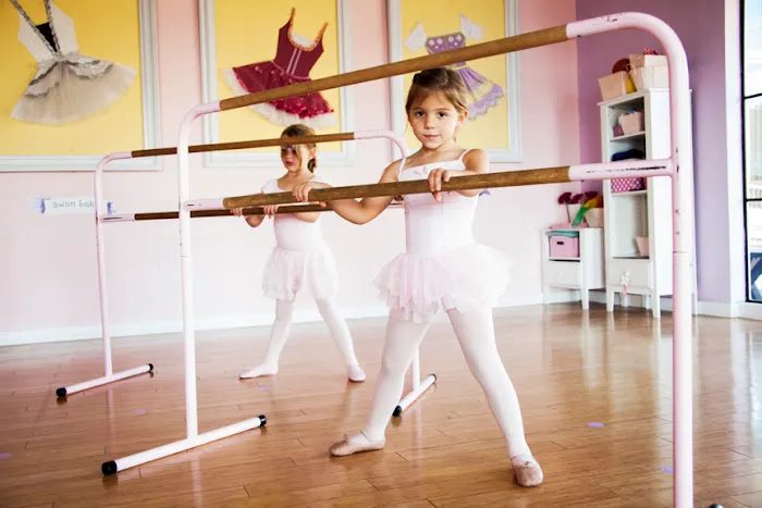 Tutu School Glenview Picture 3