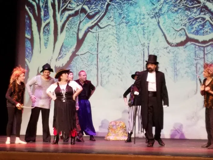 Bravo Theater Picture 9