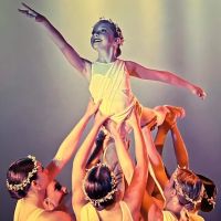 Reverie Dance Academy ico