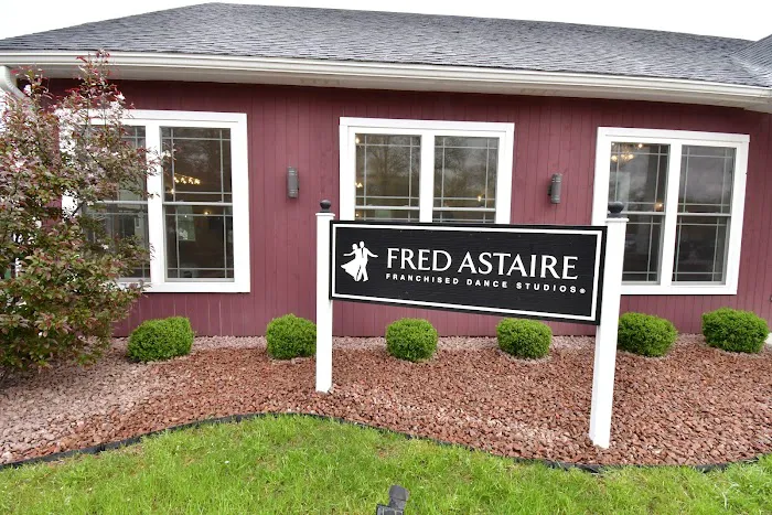 Fred Astaire Dance Studios Picture 5