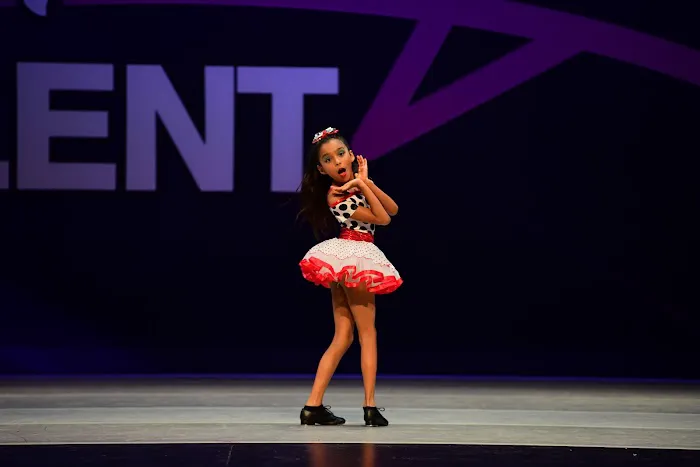 Step 2 This Dance Studio Picture 7