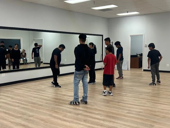 Ivangel Dance Academy Picture 4