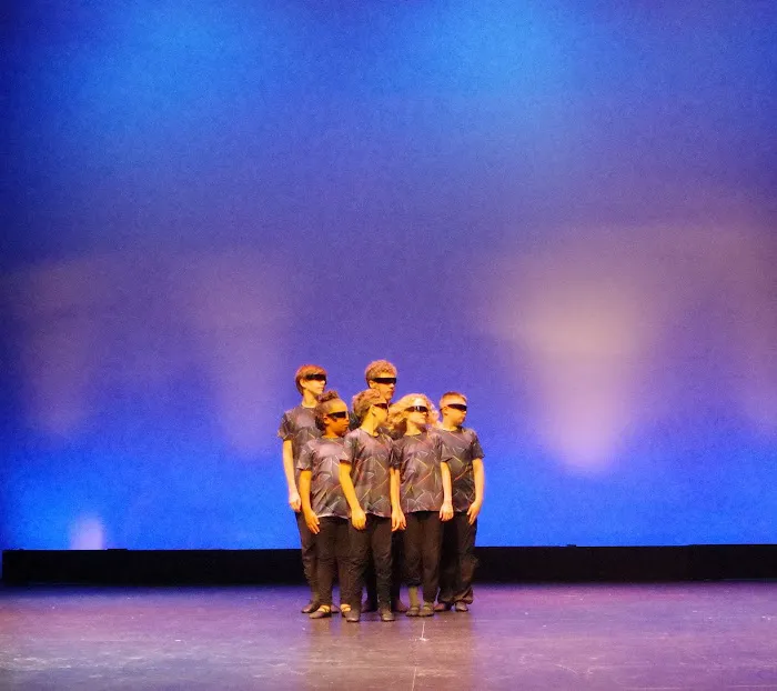 Full Circle Dance Center Picture 5