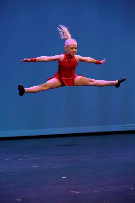 Full Circle Dance Center Picture 9