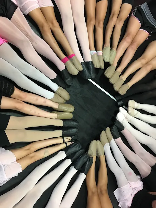 Dance Force Studios Picture 7