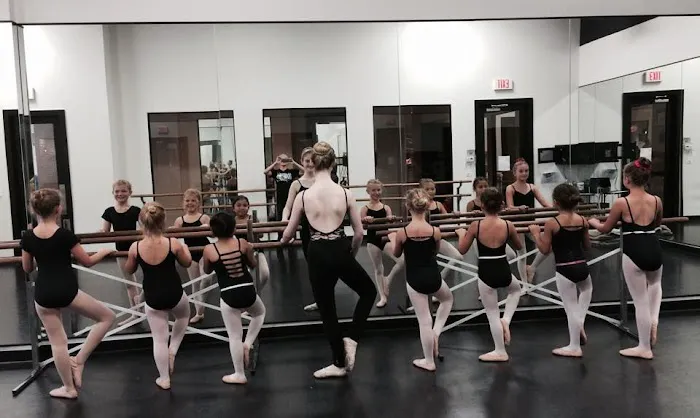 Summers Academy of Dance Picture 2