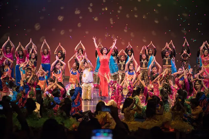 Nache Mayuri Bollywood Dance Picture 1