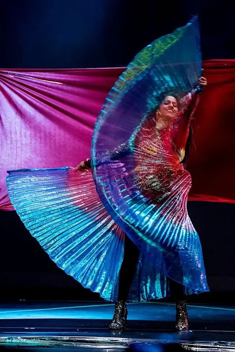 Nache Mayuri Bollywood Dance Picture 2