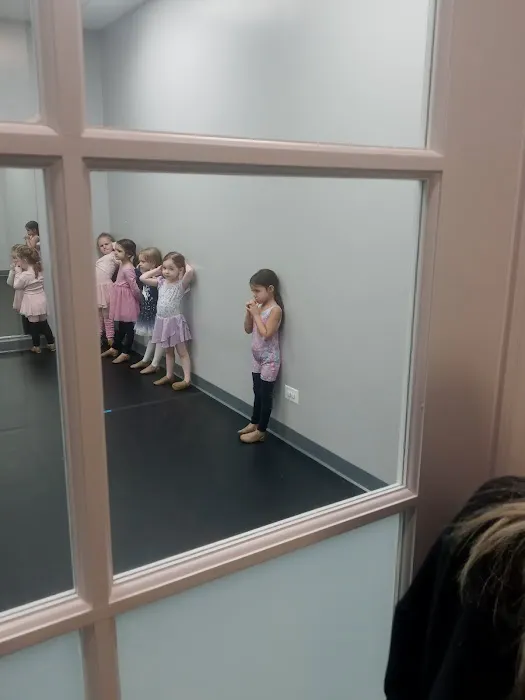 Liatris Dance Center Picture 1