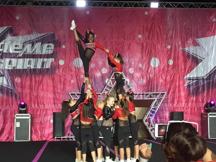 CHEER & DANCE XTREME Picture 2