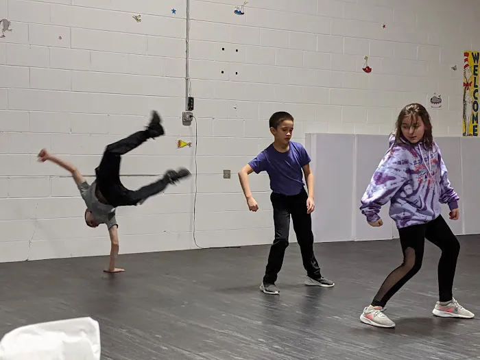 Royalty Gymnastics, Tumble & Dance Picture 2