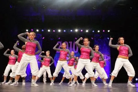 Twisters Elite All-Star Cheer, Dance, and Tumble Picture 3