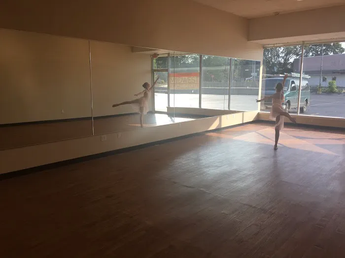 Midwest Dance Center Picture 2