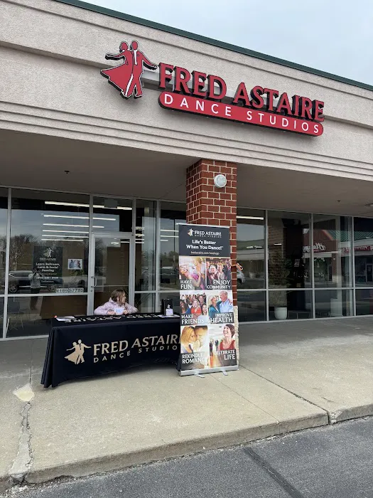 Fred Astaire Dance Studios Picture 3