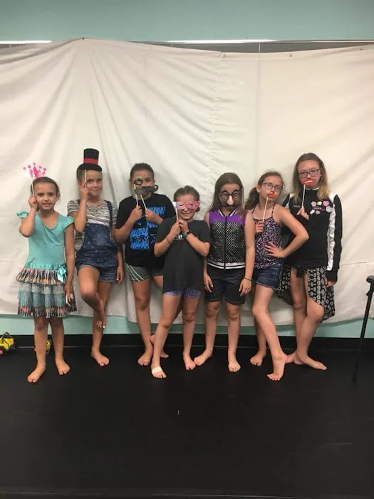 5-6-7-8 Dance Studio Picture 5