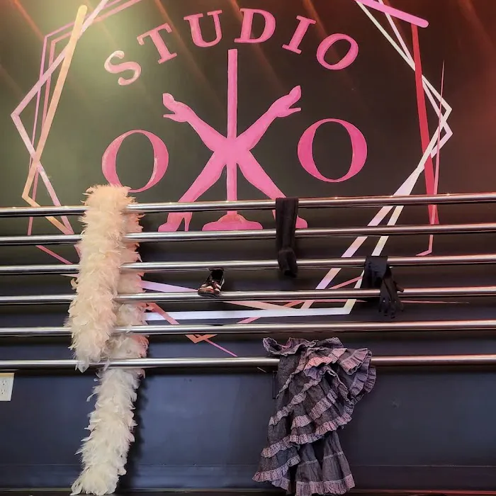 Studio oXo // Smeared Visions LLC Picture 9