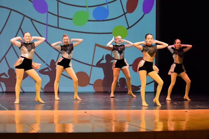 Showcase Dance Studio Picture 1