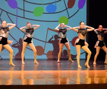 Showcase Dance Studio