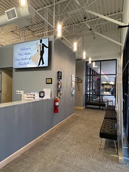 Fred Astaire Dance Studios Picture 2