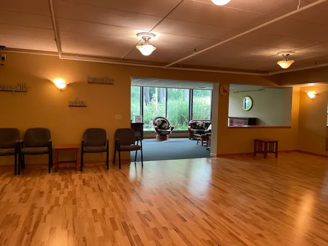 Social Life Dance Center Picture 1