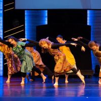 Acts 17:28 Dance ico