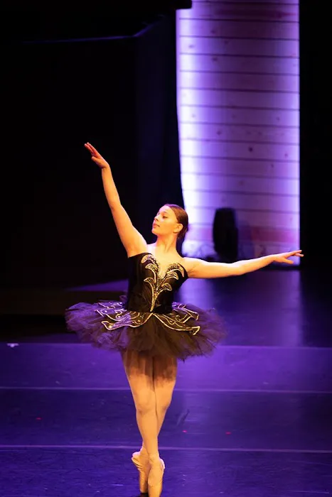 Acts 17:28 Dance Picture 5