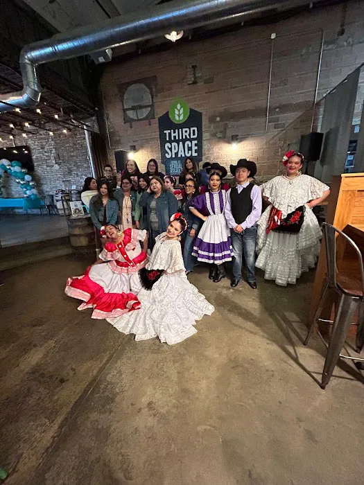 Ballet Folklorico Itzae, LLC Picture 3