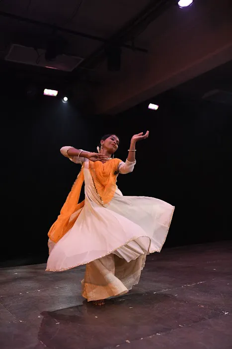 Aarambh kathak dance school Milwaukee Picture 3