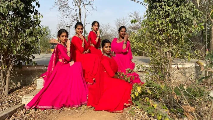Aarambh kathak dance school Milwaukee Picture 8