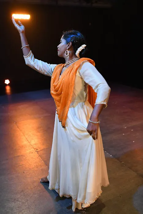 Aarambh kathak dance school Milwaukee Picture 9