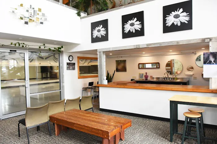 Dance Studio 3-D Picture 3