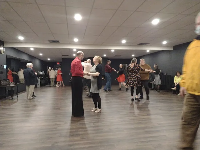 Studio B Dance Picture 4