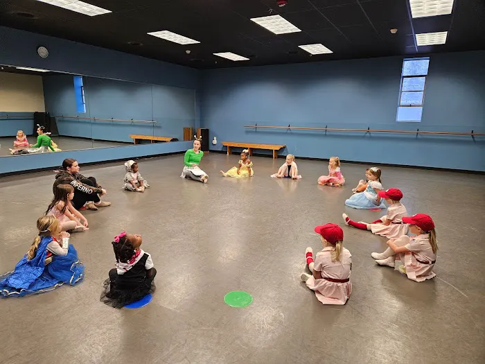 Academy of Dance Arts Picture 7