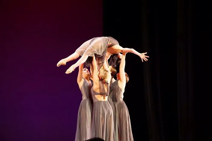 Footworks Dance Company Picture 1