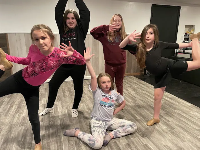 Bling Dance Studio Picture 3