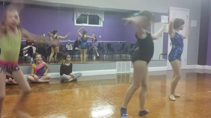 The Dancer's Place Picture 3