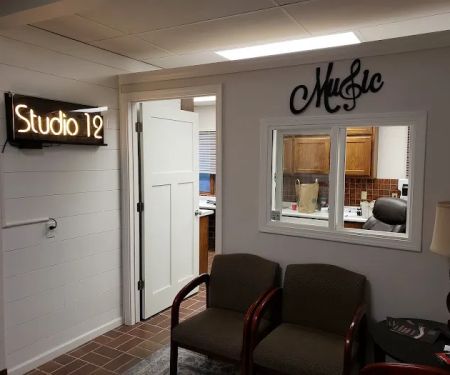 Studio 12